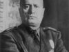 Mussolini funda o Partido Fascista