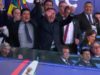 Seleção vence a Copa América e Jair Bolsonaro faz a festa, levantando a Taça