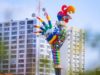 Galo gigante está de pé para o Carnaval 2020