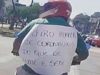 Em SC, motociclista cola cartaz nas costas: “Prefiro morrer de coronavírus do que de fome e sede”