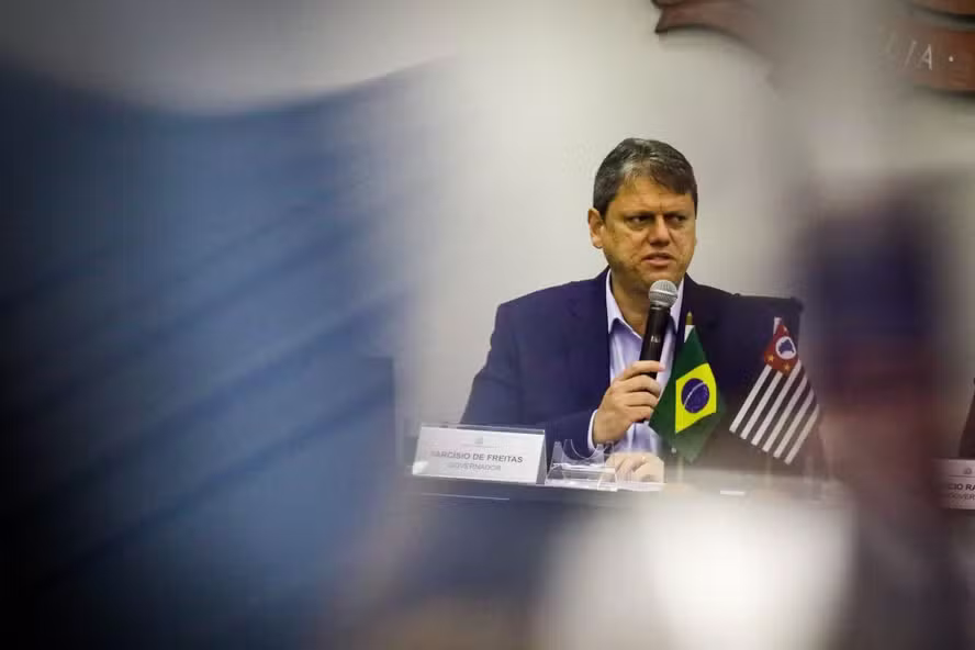 São Paulo ensina Brasília como fazer ajuste de despesas e conseguir investir